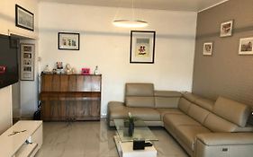 Maison, 2chambres, gde terrasse, prox SNCF, friche et Vieux Port